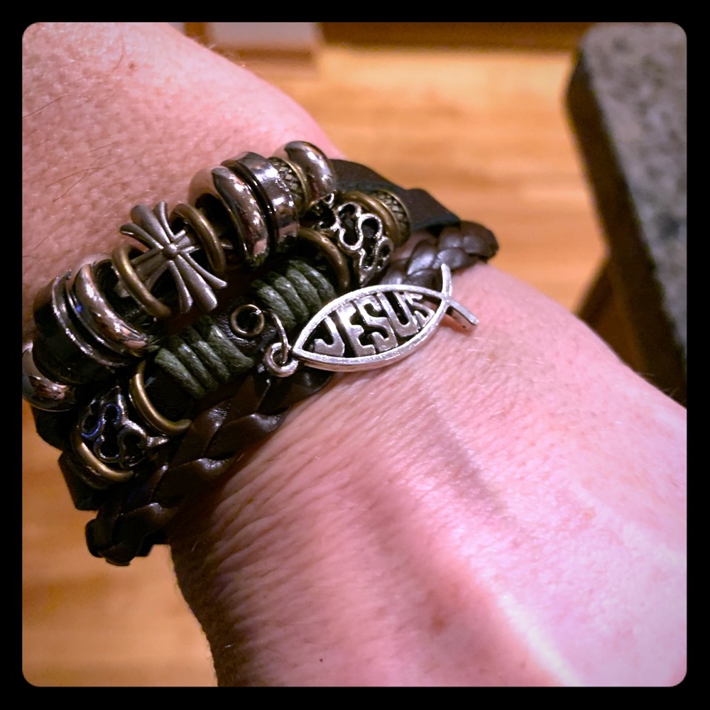 Bracelet.